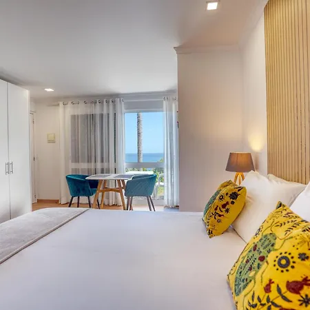 度假居 金塔达维拉旅馆 *